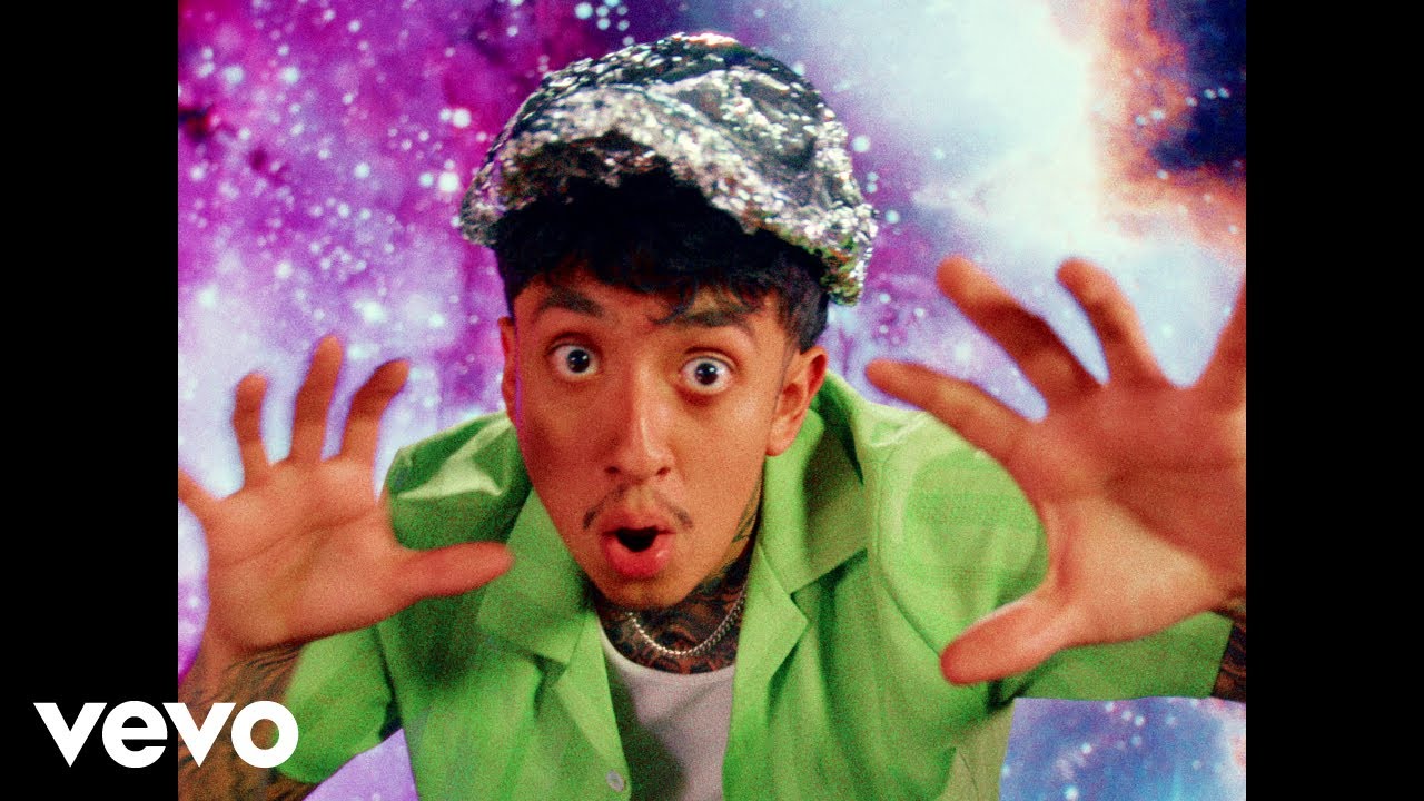 Cuco Edith Official Visualizer Folded Waffle